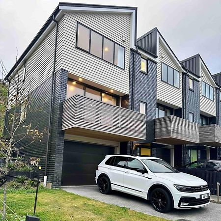Villa Whitby Townhouse à Porirua Extérieur photo