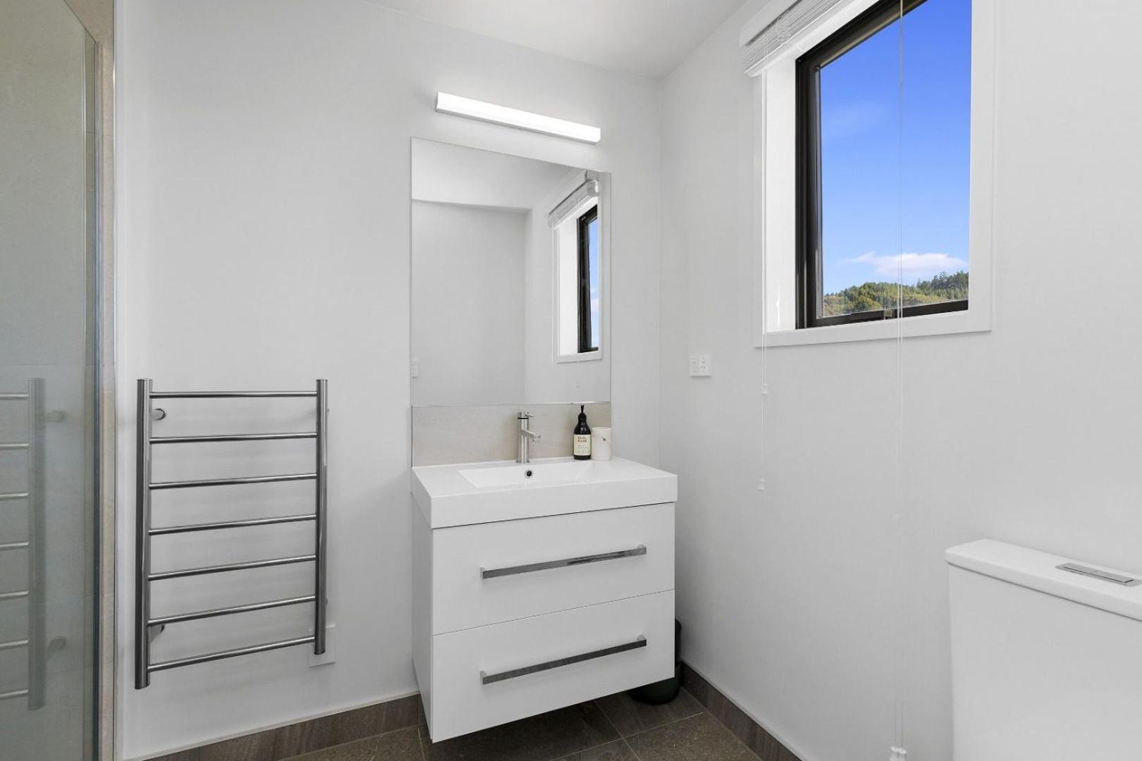 Villa Whitby Townhouse à Porirua Extérieur photo