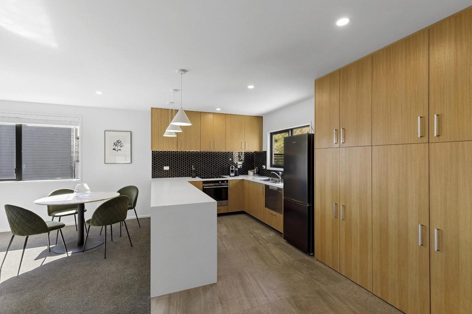 Villa Whitby Townhouse à Porirua Extérieur photo