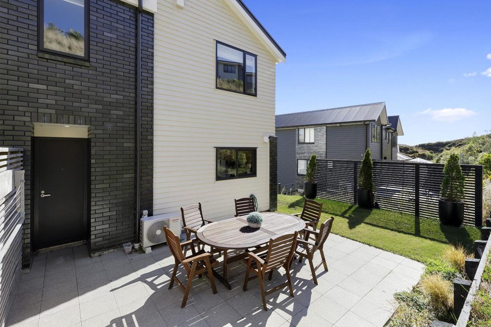 Villa Whitby Townhouse à Porirua Extérieur photo